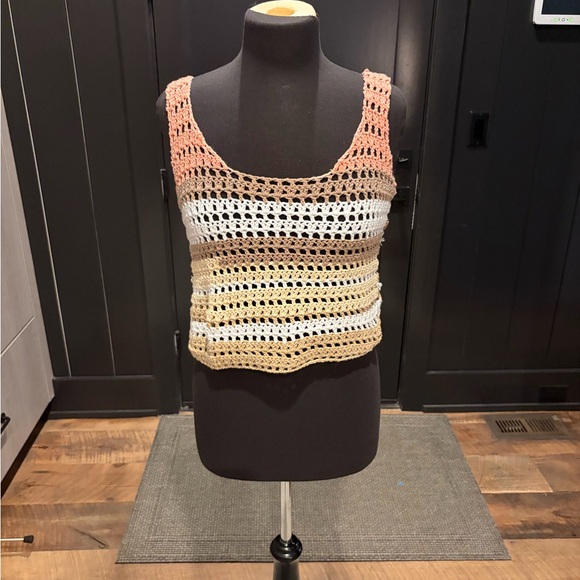 ✨ Handmade Boho Crochet Crop Tank Top – Neutral Stripe ✨ - Picture 3 of 5